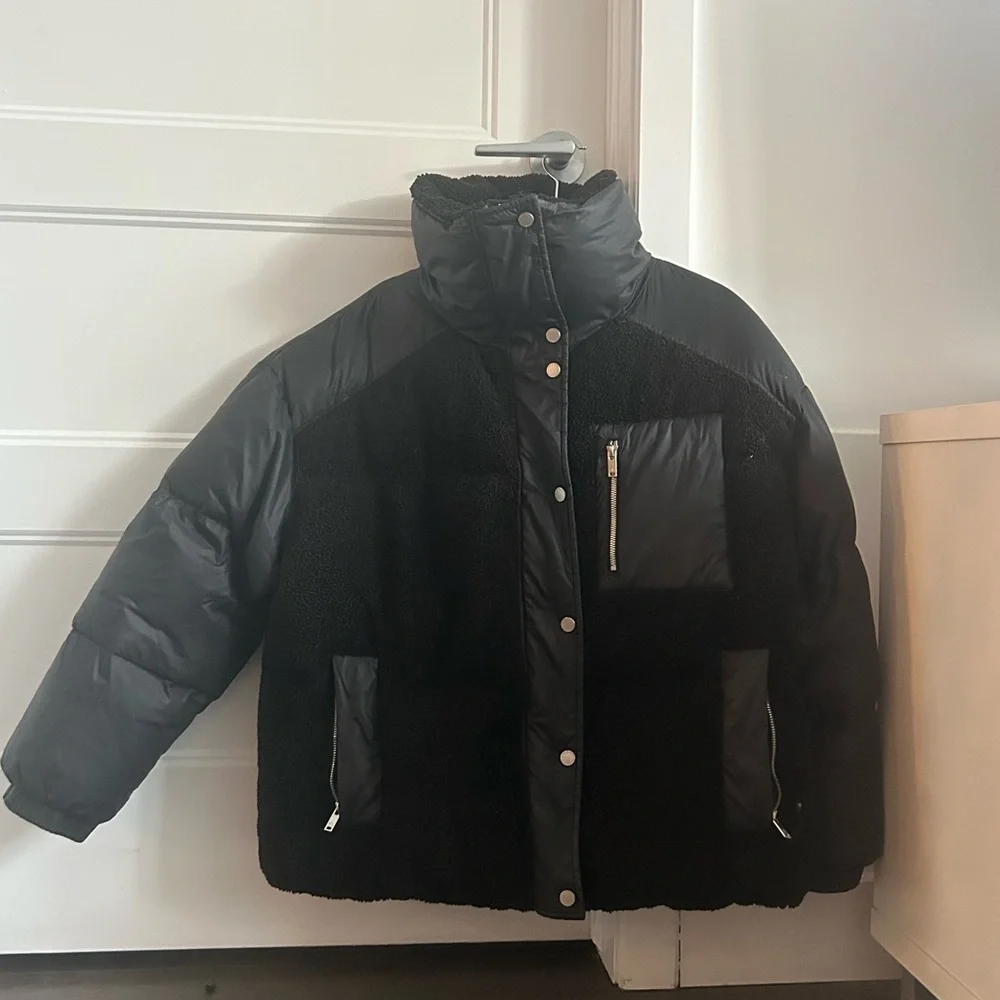 Moose Knuckles Sherpa Elmira puffer - Picture 6 of 10